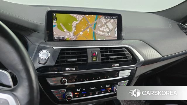 BMW X4 (G02) 2021 Черный из Кореи, фото 3