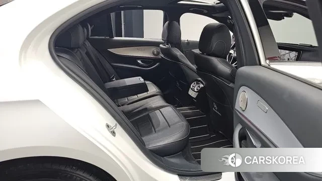 Mercedes-Benz E-Class W213 2020 Белый из Кореи, фото 3