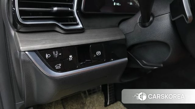 Kia Sportage 5th Generation 2023 Белый из Кореи, фото 3