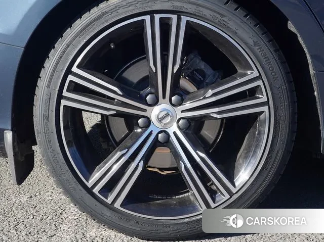 Volvo S60 3rd generation 2019 Синий из Кореи, фото 3