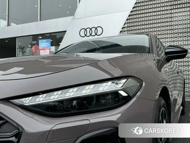 Audi A5L 2025 Коричневый из Китая, фото 3