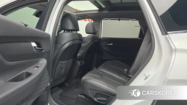 Hyundai The New Santa Fe 2023 Белый из Кореи, фото 3