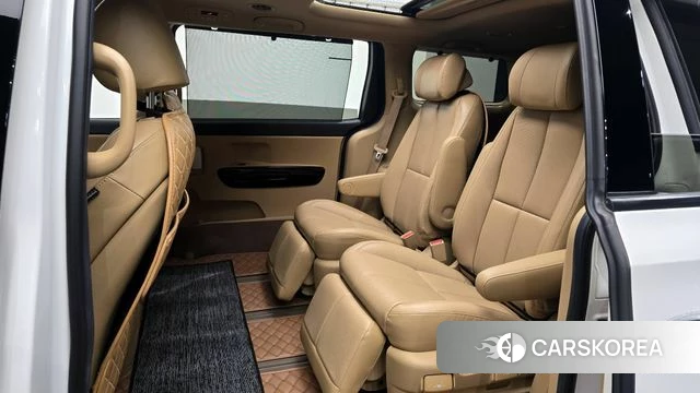 Kia The New Carnival 2019 Белый из Кореи, фото 3