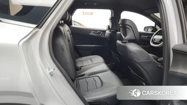 Kia The New Sportage 5th Generation 2025 Серебряный из Кореи, фото 3