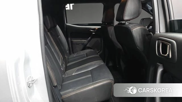 Ford Ranger 3rd Generation 2021 Серебряный из Кореи, фото 3