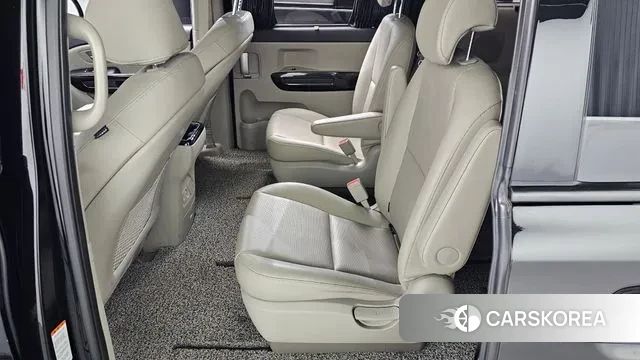 Kia The New Carnival 2018 Черный из Кореи, фото 3
