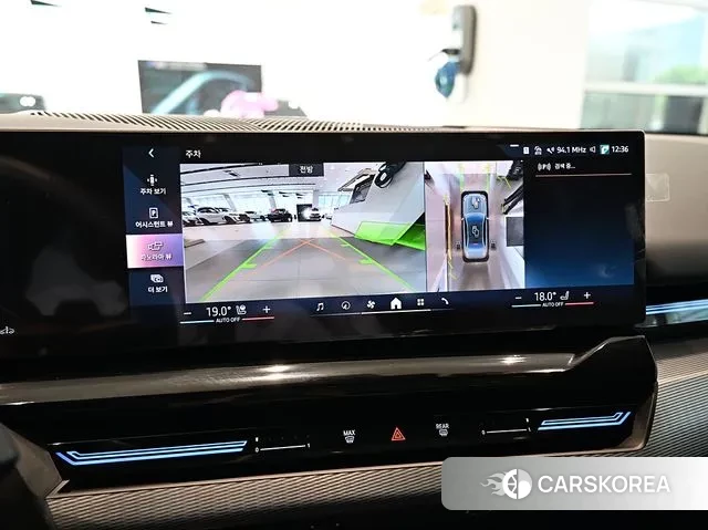 BMW 5 Series (G60) 2024 Серый из Кореи, фото 3