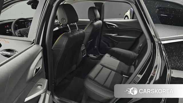 Chevrolet (GM Daewoo) Trax Crossover 2025 Черный из Кореи, фото 3