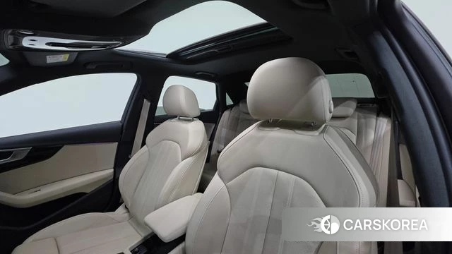 Audi A4 (B9) 2021 Белый из Кореи, фото 3