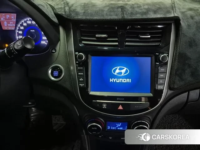 Hyundai Accent (New type) 2019 Белый из Кореи, фото 3