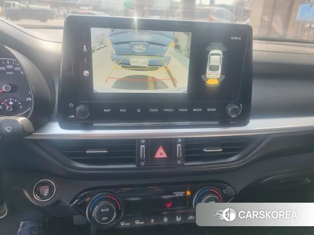 Kia The New K3 2nd generation 2021 Белый из Кореи, фото 3