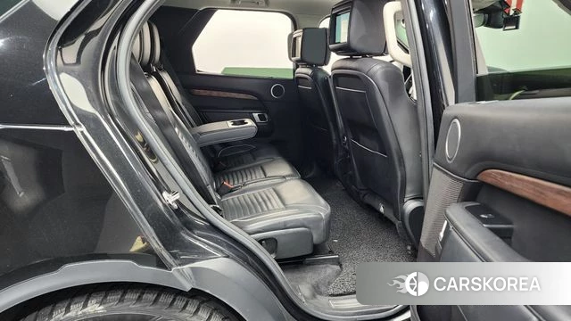 Land Rover Discovery 5 2019 Черный из Кореи, фото 3