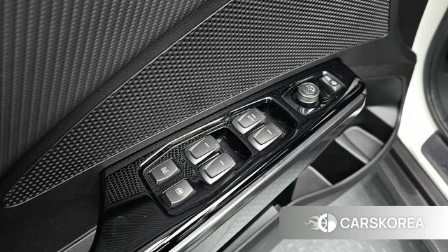 Ssangyong Tivoli Air 2021 Белый из Кореи, фото 3