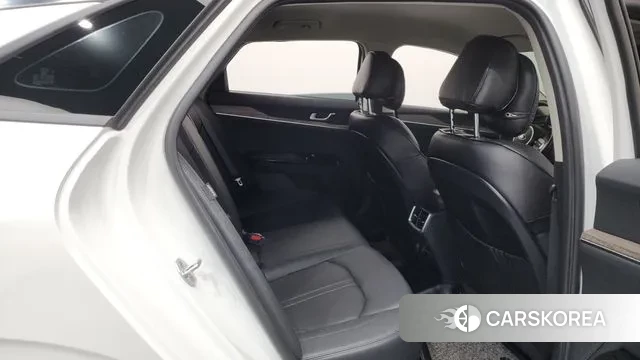 Kia K5 3rd generation 2021 Белый из Кореи, фото 3