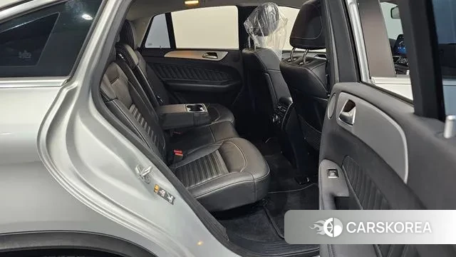 Mercedes-Benz GLE - Class W166 2018 Серебряный из Кореи, фото 3