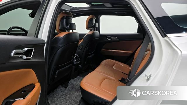 Kia Sportage 5th Generation 2021 Белый из Кореи, фото 3