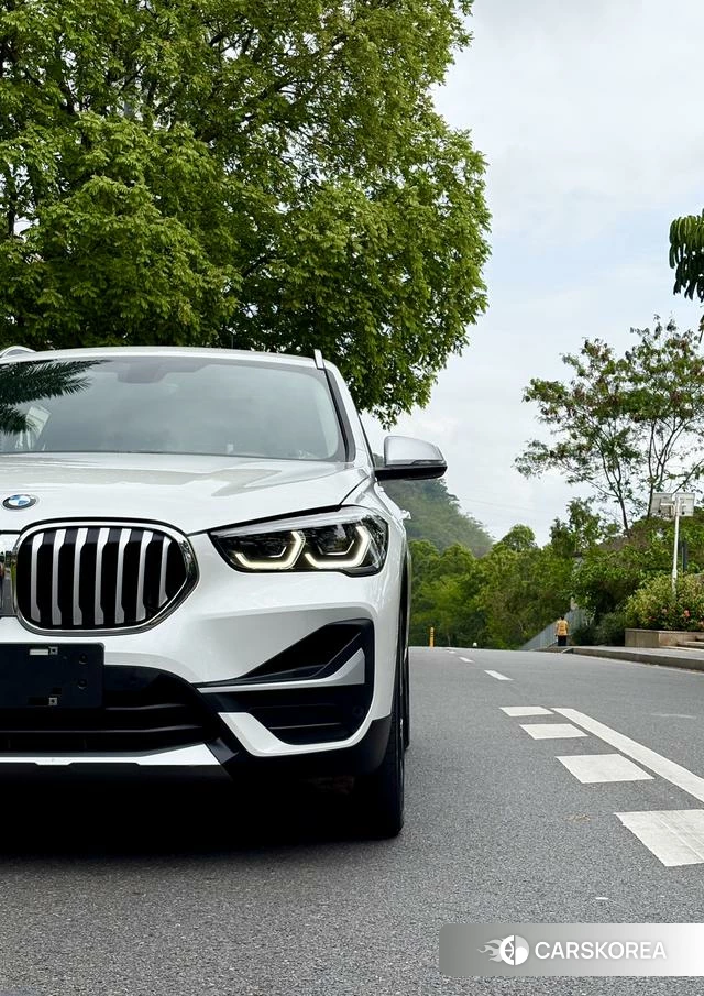 BMW X1 2022 Белый из Китая, фото 3