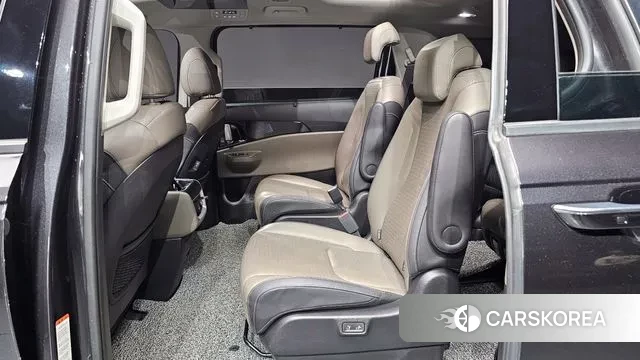 Kia The New Carnival 4th Generation 2023 Серый из Кореи, фото 3