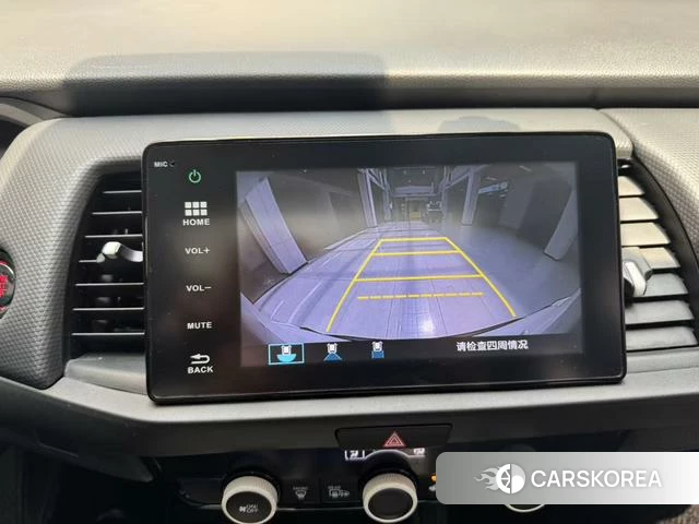 Honda Fit 2023 Белый из Китая, фото 3