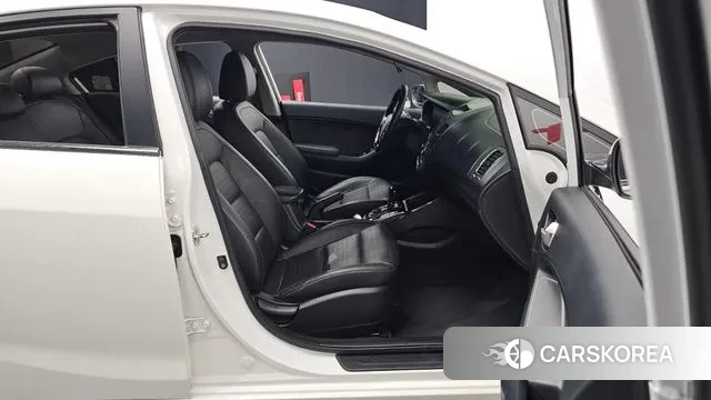 Kia The New K3 2018 Белый из Кореи, фото 3