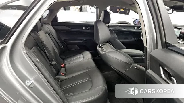 Kia K5 3rd generation 2021 Серебряный из Кореи, фото 3