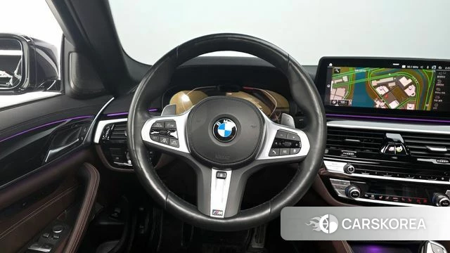 BMW 5 Series (G30) 2023 Черный из Кореи, фото 3