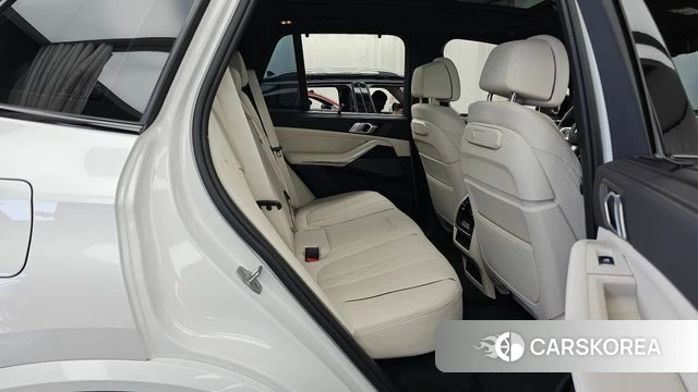 BMW X5 (G05) 2025 Белый из Кореи, фото 3