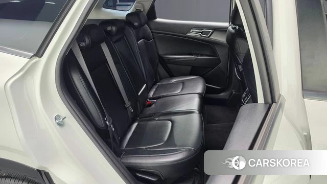 Kia Sportage 5th Generation 2023 Белый из Кореи, фото 3