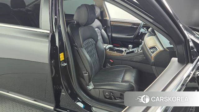 Genesis G90 2019 Черный из Кореи, фото 3