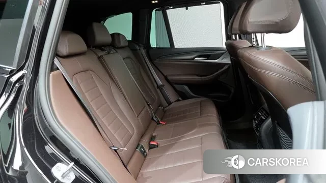 BMW X3 (G01) 2024 Черный из Кореи, фото 3