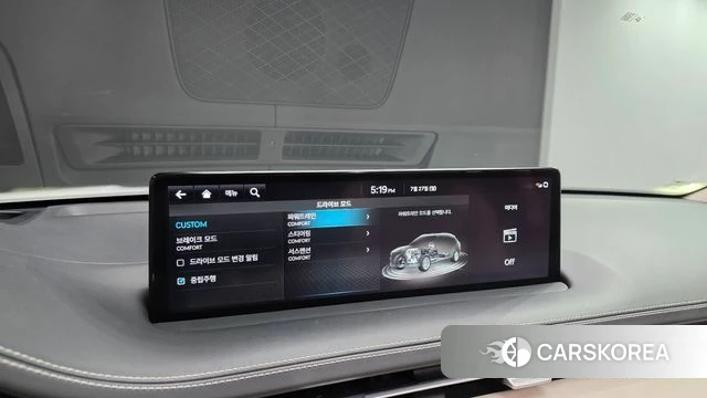Genesis GV70 2022 Белый из Кореи, фото 3