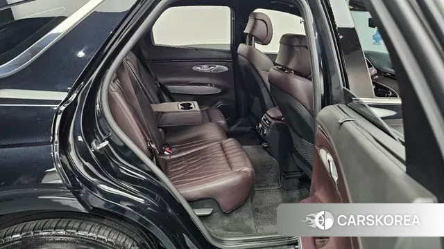 Genesis GV70 2021 Черный из Кореи, фото 3