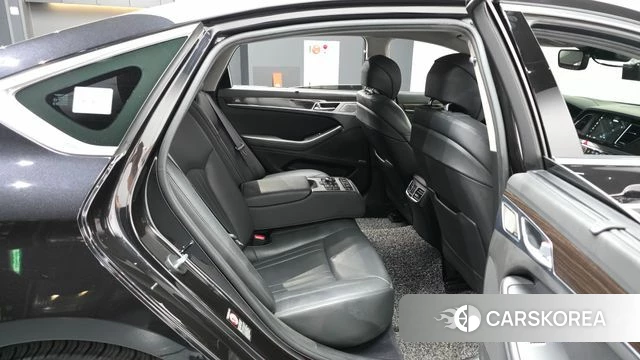 Genesis G80 2018 Черный из Кореи, фото 3