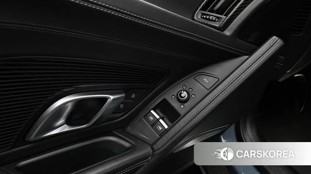 Audi R8 (4S) 2021 Небесно-голубой из Кореи, фото 3