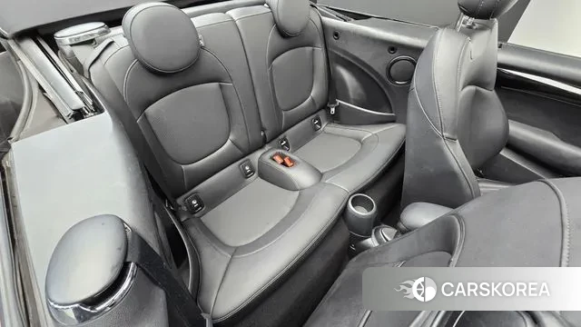 Mini Cooper Convertible 2023 Белый из Кореи, фото 3