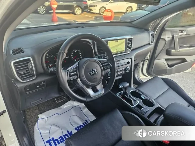 Kia Sportage The Bold 2021 Белый из Кореи, фото 3