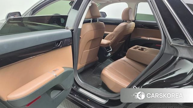 Hyundai Grandeur Hybrid (GN7) 2023 Черный из Кореи, фото 3