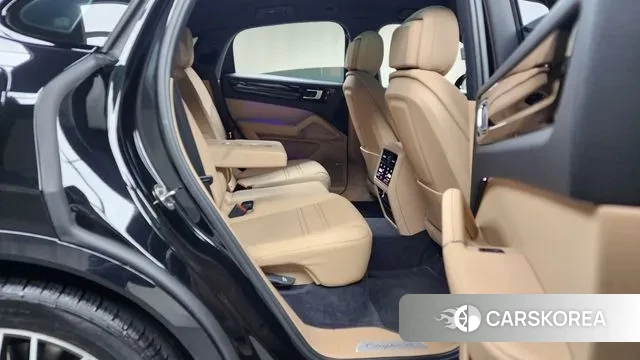 Porsche Cayenne (PO536) 2023 Черный из Кореи, фото 3