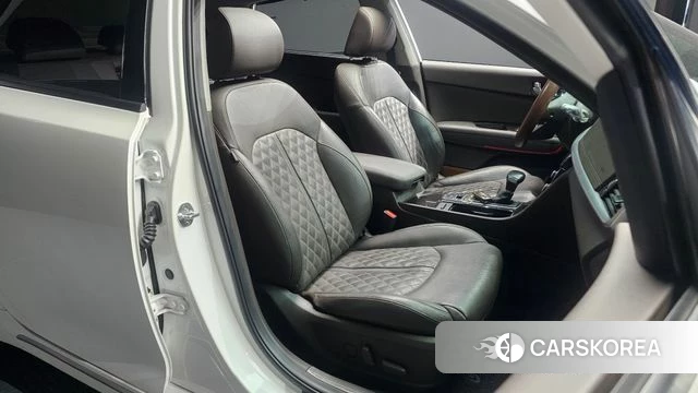 Kia The New K5 2nd generation 2019 Белый из Кореи, фото 3