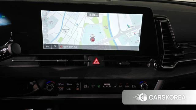 Kia Sportage 5th Generation Hybrid 2024 Черный из Кореи, фото 3