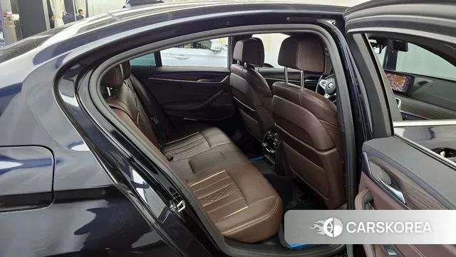 BMW 5 Series (G30) 2020 Черный из Кореи, фото 3