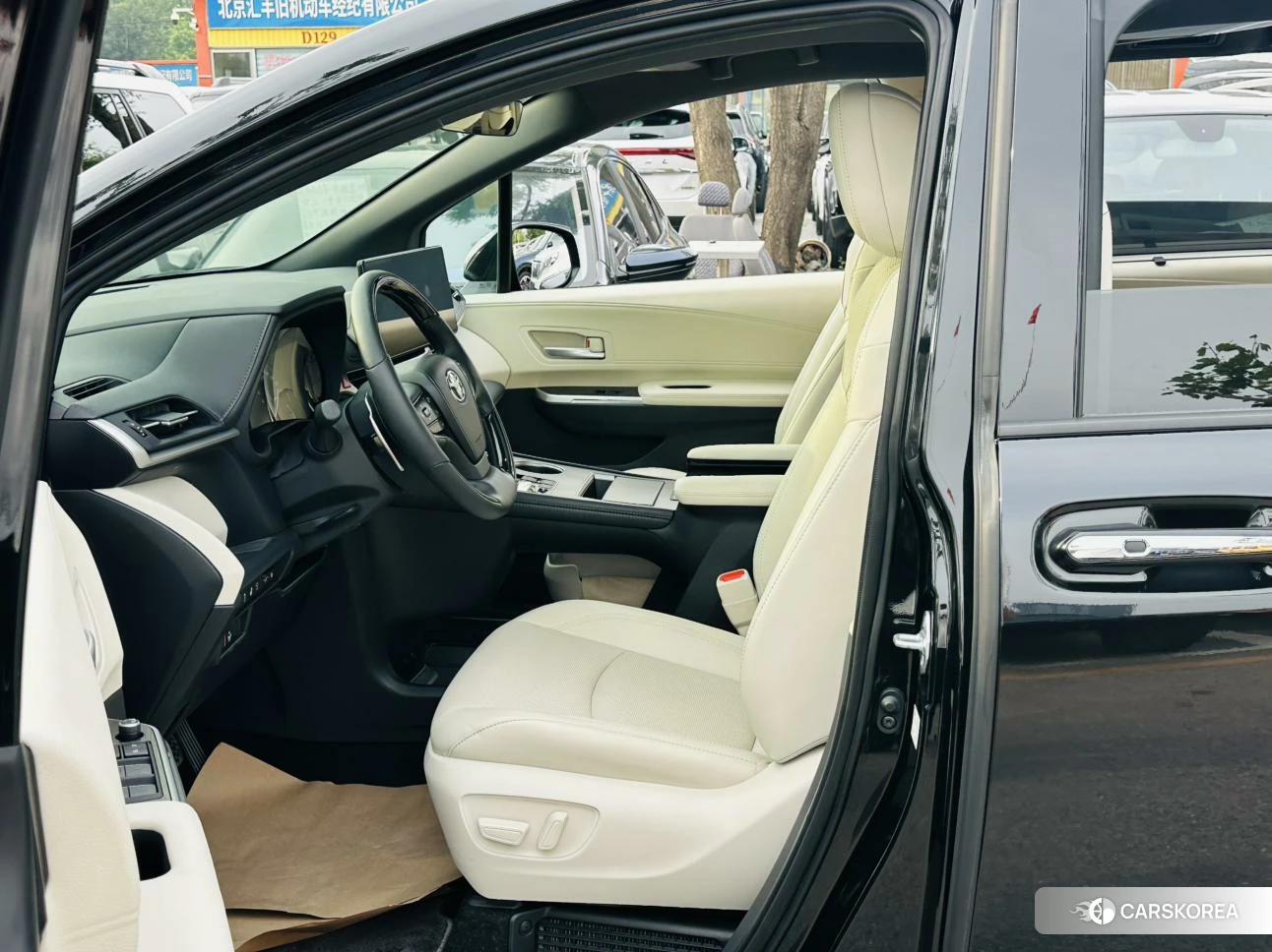 Toyota Saina 2024 Черный из Китая, фото 3