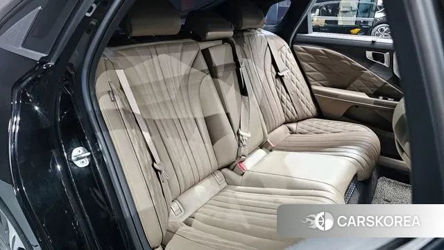 Kia K8 Hybrid 2022 Черный из Кореи, фото 3