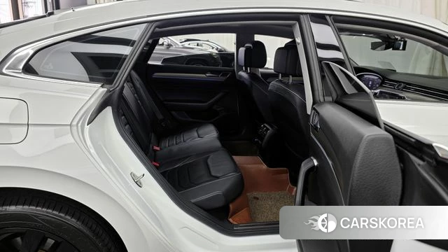 Volkswagen Arteon 2019 Белый из Кореи, фото 3