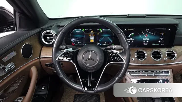 Mercedes-Benz E-Class W213 2021 Черный из Кореи, фото 3