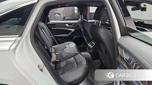 Audi A6 (C8) 2020 Белый из Кореи, фото 3