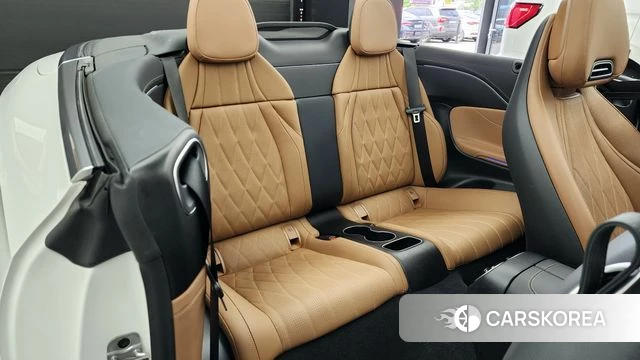 Mercedes-Benz CLE-Class C236 2024 Белый из Кореи, фото 3