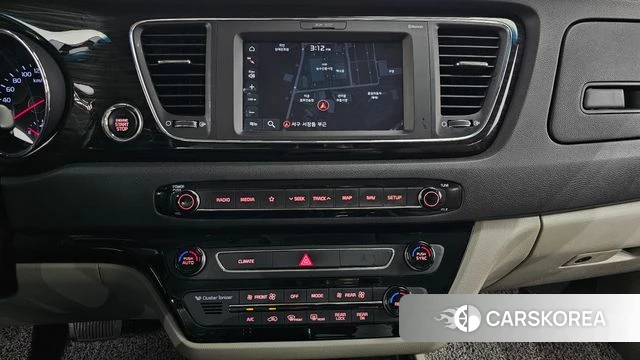 Kia The New Carnival 2019 Белый из Кореи, фото 3