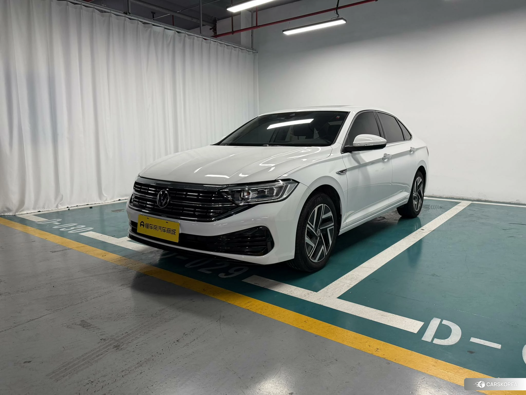 Volkswagen Sagitar 2022 Белый из Китая, фото 3