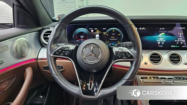 Mercedes-Benz E-Class W213 2021 Белый из Кореи, фото 3